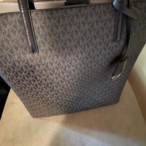 Authentic Michael Kors tote